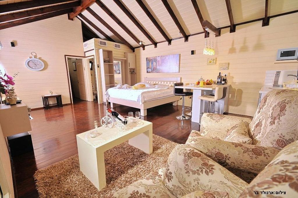 Between Sunrise And Sunset Suites Ya'ara Εξωτερικό φωτογραφία